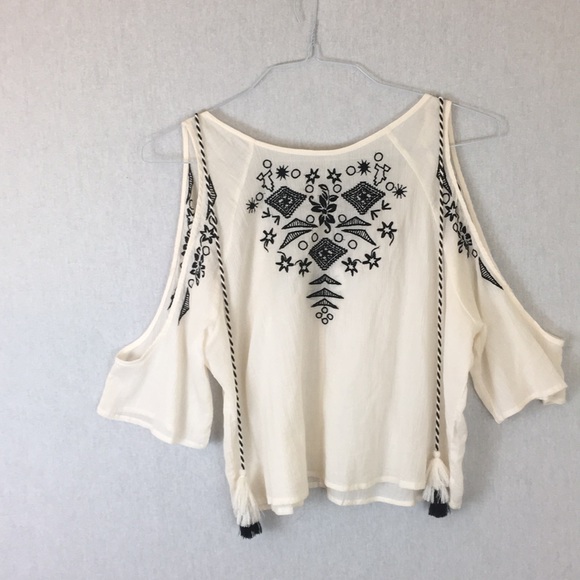 Divided Embroidered Top Sheer - Picture 3 of 9